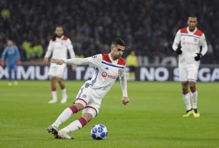 冷静地将球 冷静地将球